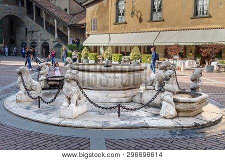 Bergamo, Italy - October 18, 2018: Venetian Contarini Fountain On Piazza Vecchia
