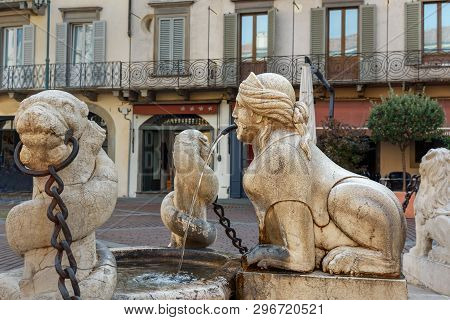 Venetian Contarini Fountain On Piazza Vecchia In Bergamo. Italy