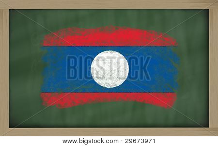 Bandiera nazionale del Laos sulla lavagna dipinta con gesso