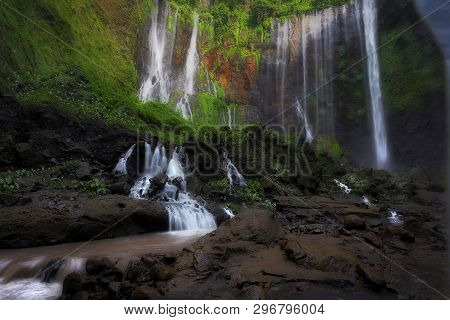 Beautiful Tumpak Sewu Waterfall, Tumpak Sewu Waterfall Or Also Called Coban Sewu Is A 120 Meter High