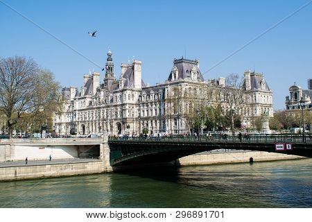 Paris, France - April 1, 2019: View Of Paris City Hall From The Bridge, Hotel De Ville