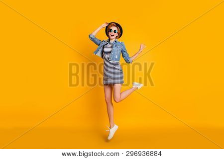 Full Length Body Size Photo Foxy She Her Chic Lady Jumping High Sunny Day Off Fine Weather Weekend W