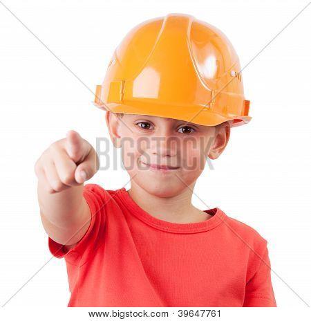 Petite fille dans le casque de Construction