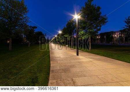 Maple Alley In French Garden In Public Landscape City Park Krasnodar Or Galitsky Park . Wooden Circu