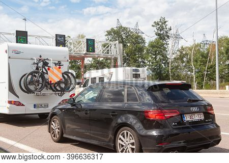 Reims - France, August 18, 2019 : Cars And Campers Waiting To Pay At The Tollbooth To Go On The High