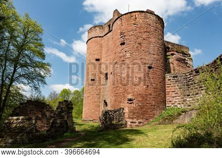 Ruins Of Neudahn Castle In Dahn Rockland, Germany