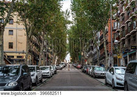 Madrid, Spain - October 2, 2020: Ribera De Curtidores Street In Embajadores Quarter. It Is The Main 