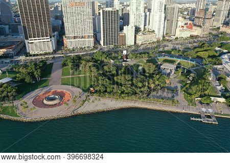 Miami, Florida - November 26, 2020 - Aerial View Of City Of Miami And Bayfront Park On Sunny Autumn 