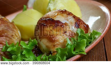 Gammeldags Kylling - Pot Roast Chicken Is One Of The Classic Danish Dishes