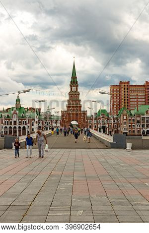 Yoshkar-ola, Mari El, Russia 30 July 2020: Kremlin Spasskaya Tower Rayny Day, Walking People. Select