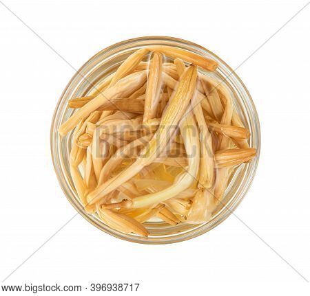 Day Lily Or Hemerocallis Lilioasphodelus In Bowl Isolated On White Background ,include Clipping Path