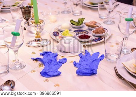 Small Jewish Passover Seder Dinner In The Covid-19 Corona Era