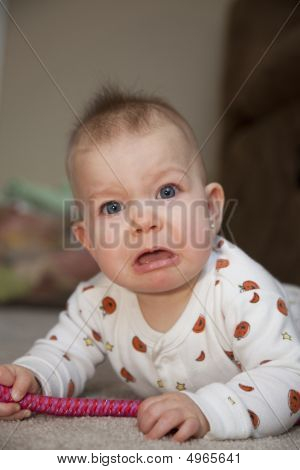 Attivo bambino infelice