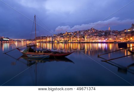 Oporto at night