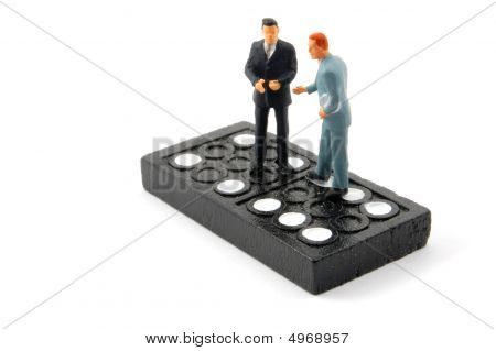 Zakenman op Domino geïsoleerd