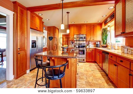 Bright Beautiful Kitchen Room Design