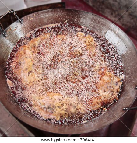 Deep Fried alimentos en acción