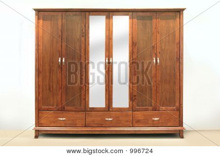 ตู้เสื้อผ้าขนาดใหญ่