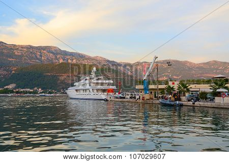 Pleasure Yacht At The Pier Of Dukley Marina In Budva, Montenegro