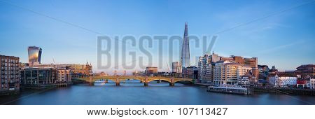 Panoramic view of London, Shard, Tower Bridge and Globe theatre