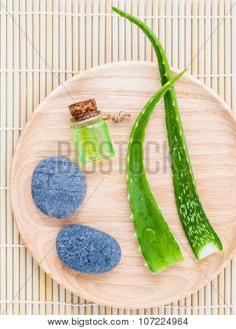 Aloe Vera On Stones Spa Treatment Scene Natural Spas Ingredients For Skin Care In Zen Like Concepts.
