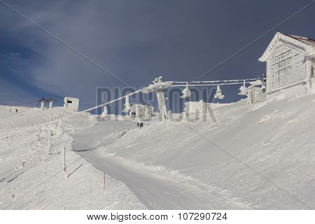 Cableway On Mount Hermon