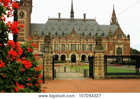 Un Peace Palace In Hague, Netherlands