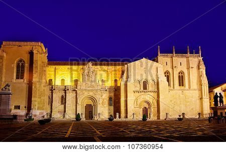 Leon San Isidoro church sunset by the way of saint James at Castilla Spain