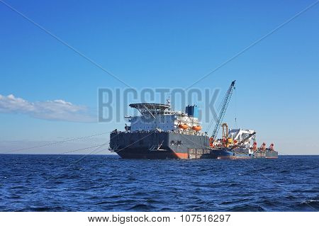 The Pipelaying Barge