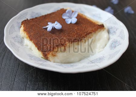 Turkish national dish kazan dibi rice pudding