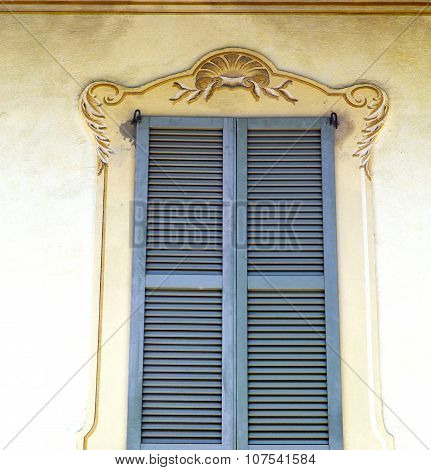 Grey Window Jerago Palaces  The Concrete  Brick
