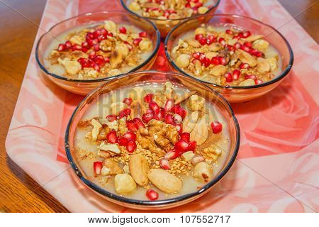 Turkish Dessert Ashura 4