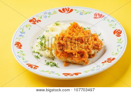 mashed potato with cutlet