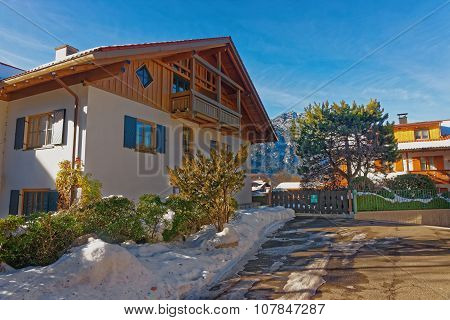 Beautiful Modern Cottage In Garmisch-partenkirchen