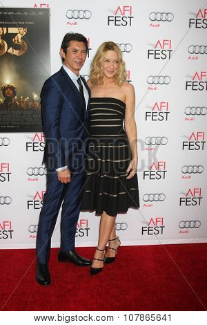 LOS ANGELES - NOV 9:  Lou Diamond Phillips, Yvonne Boismier Phillips at the AFI Fest 2015 Presented by Audi - 