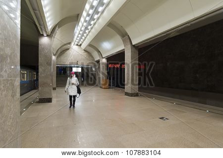 Nizhny Novgorod RUSSIA - 02.11.2015. People go at the Gorkovskaya metro station.