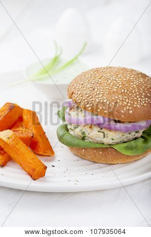 Turkey burger with spinach,onion Roasted sweet potato, batat