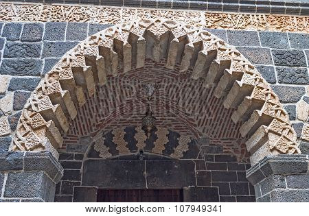 The Carved Arch