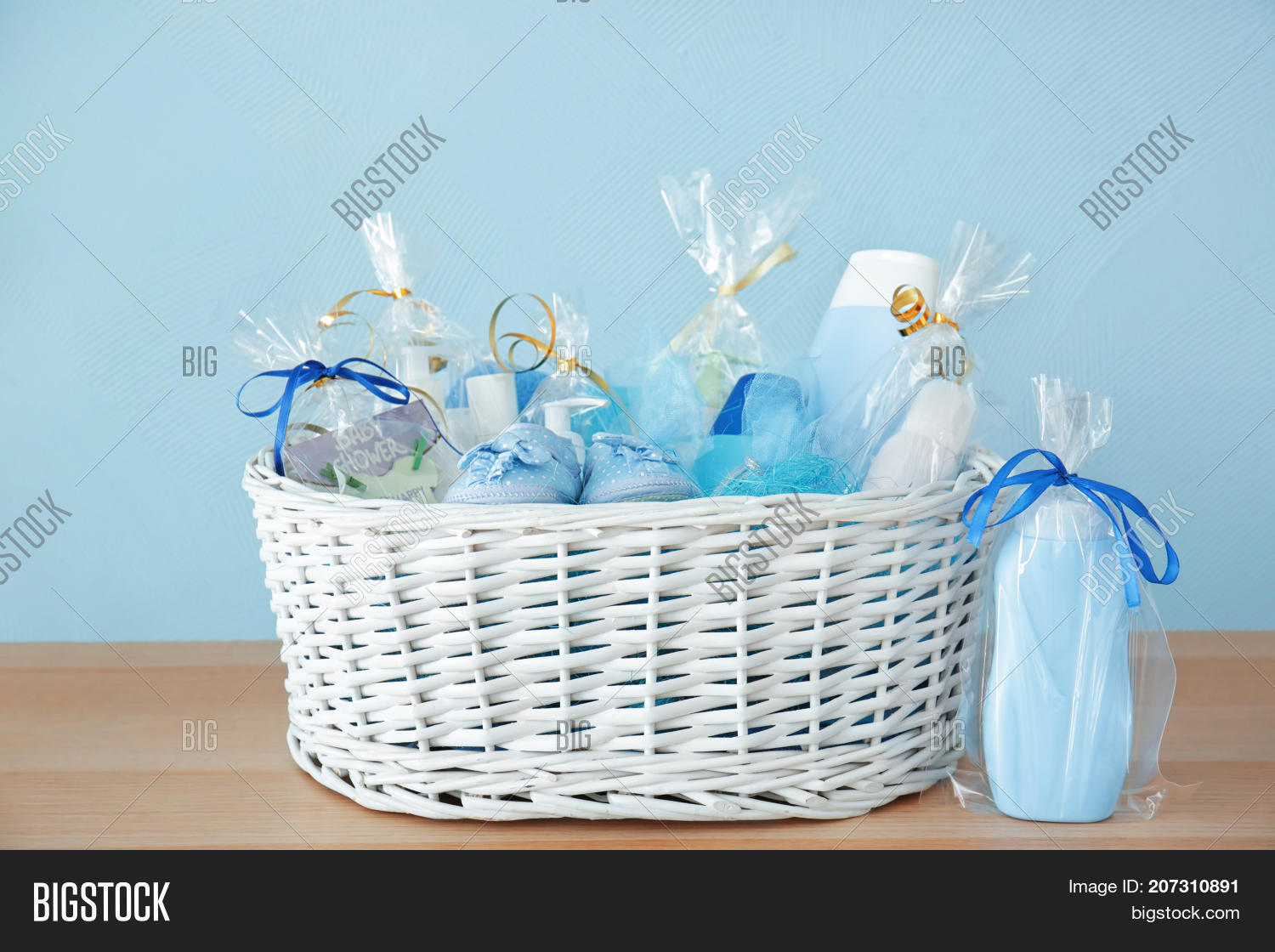 baby shower wicker baskets