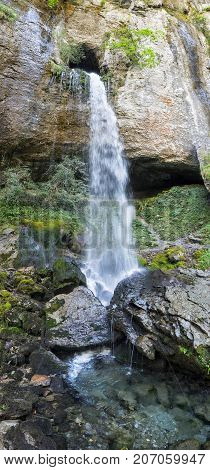 Kakuetta waterfall view at Gorgues de Kakuetta
