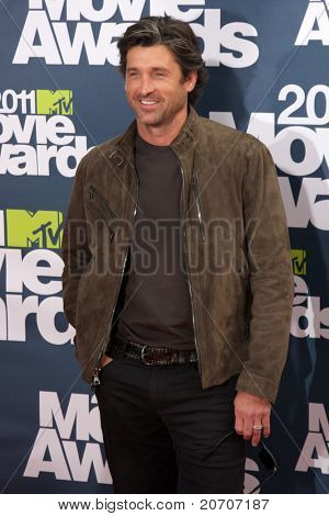 LOS ANGELES - 5 มิถุนายน: Patrick Dempsey มาถึงที่รางวัลภาพยนตร์เอ็มทีวี 2011 ที่ Ampitheatr กิบสัน