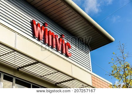 Northampton Uk October 3, 2017: Winvic Logo Sign Stand Northampton Industrial Estate
