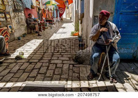 Sousse.Tunisia.24 may 2017.The inhabitants of Sousse in the narrow streets of the Medina old town