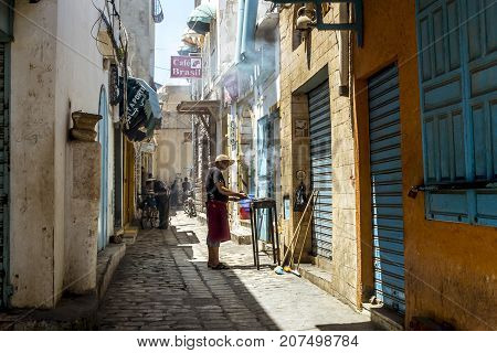 Sousse.Tunisia.24 may 2017.The inhabitants of Sousse in the narrow streets of the Medina old town