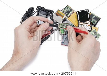 Oprava přehrávačů digitálních médií