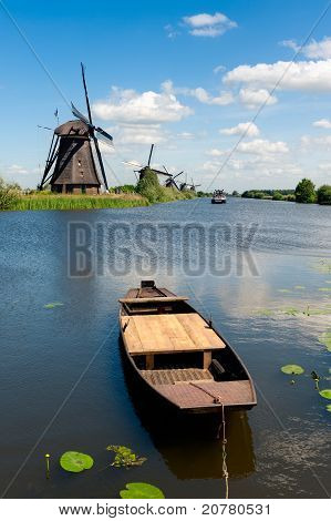 Windmühle Landschaft bei Kinderdijk Niederlande