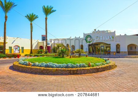Sharm El Sheikh, Egypt - September 27, 2017: The main entrance and Amphoras at Otium Hotel Amphoras Sharm 5 at Sharm El Sheikh, Egypt on September 27, 2017