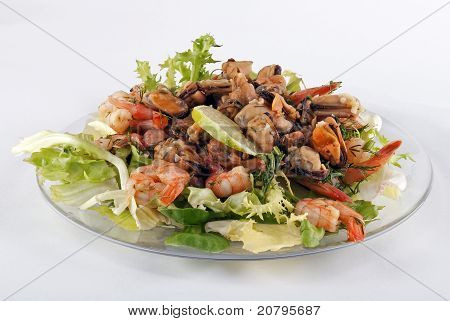 Insalata su una lastra di vetro