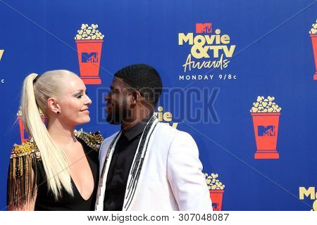 LOS ANGELES - JUN 15:  Lindsey Vonn, PK Subban at the 2019 MTV Movie & TV Awards at the Barker Hanger on June 15, 2019 in Santa Monica, CA