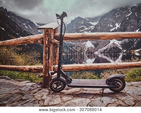 Touristic View Point With Amaizing View Of Mountains And Lake With Mirroed Reflection. Trere Are Sco
